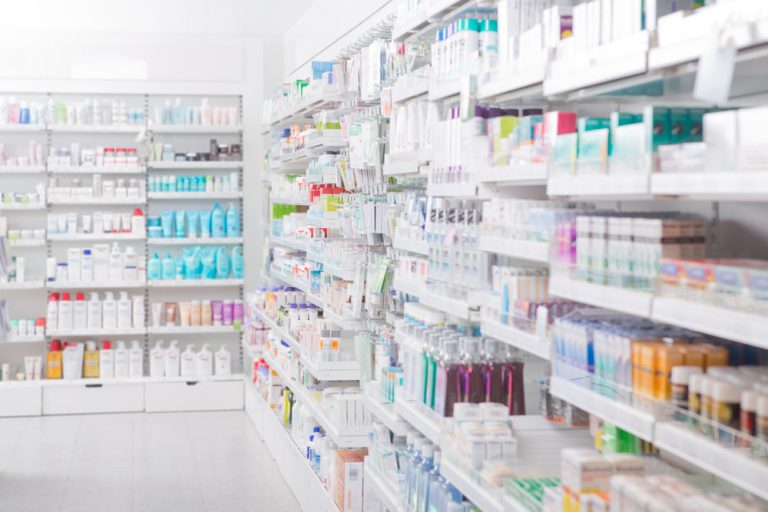A partir de ahora, todas las farmacias del país deberán exhibir un código QR con los precios actualizados de los medicamentos.