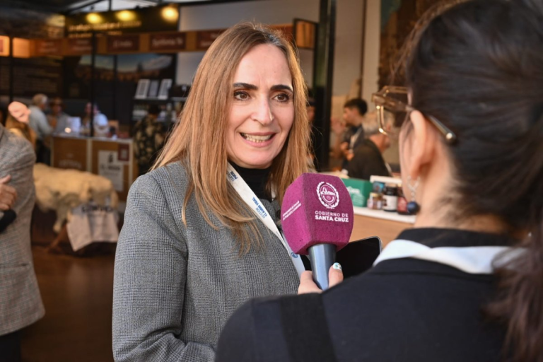 Nadia Ricci: “El stand duplica al del año pasado y eso demuestra que la provincia ha hecho un gran trabajo en materia productiva”