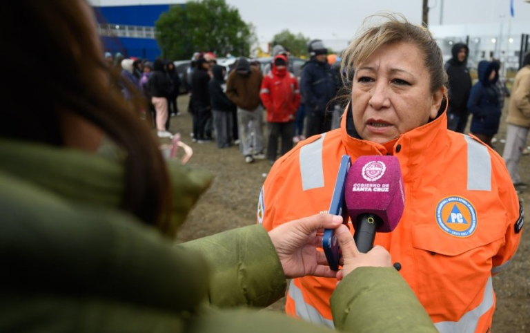 Protección Civil pidió evitar viajes innecesarios ante las intensas nevadas y el estado de las rutas