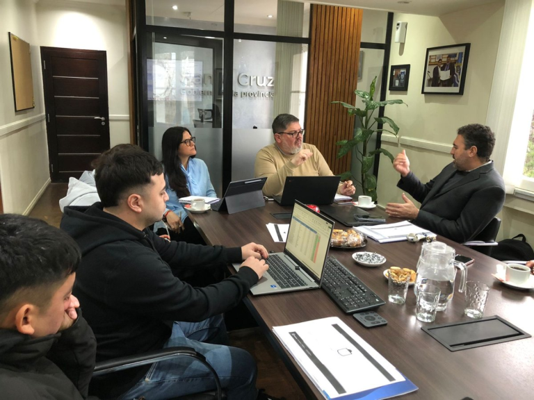 Nueva ronda de reuniones de Provincia y Municipios: esta vez con Río Gallegos y 28 de Noviembre.